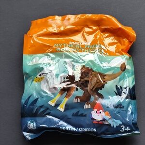 3/$20💗Mythical Friends Griffin Toy Wendy's Kids Meal Toys 2026